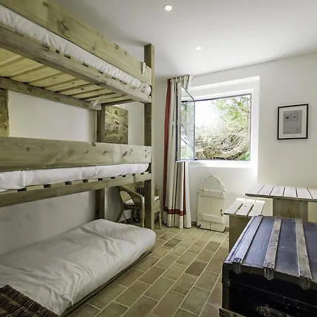 Casa de Férias Magoito1 *